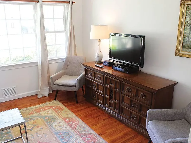 133 Faulkner St — Photo 4