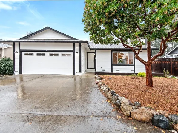 144 Fulton Place, Windsor, CA 95492