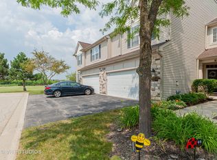 764 Dillon Ct, Grayslake, IL 60030