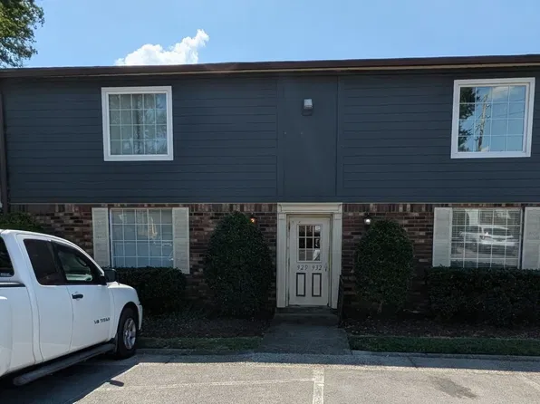 932 Coarsey Dr, Nashville, TN 37217