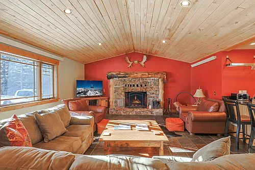 3955 W Kimball Ln Photo 1