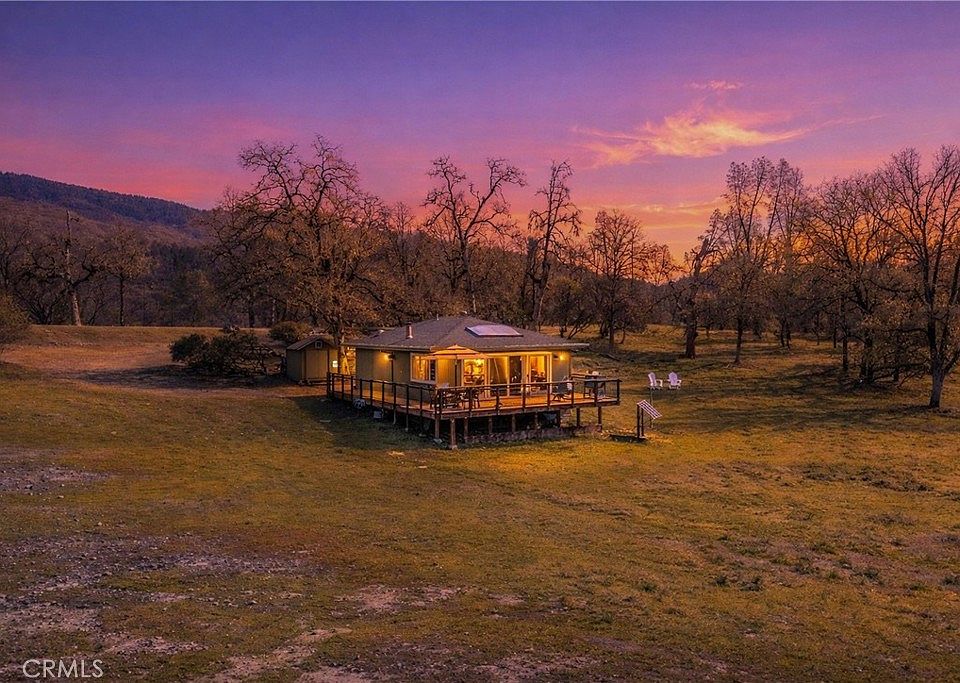 1st image of 30429 Ridgewood Dr