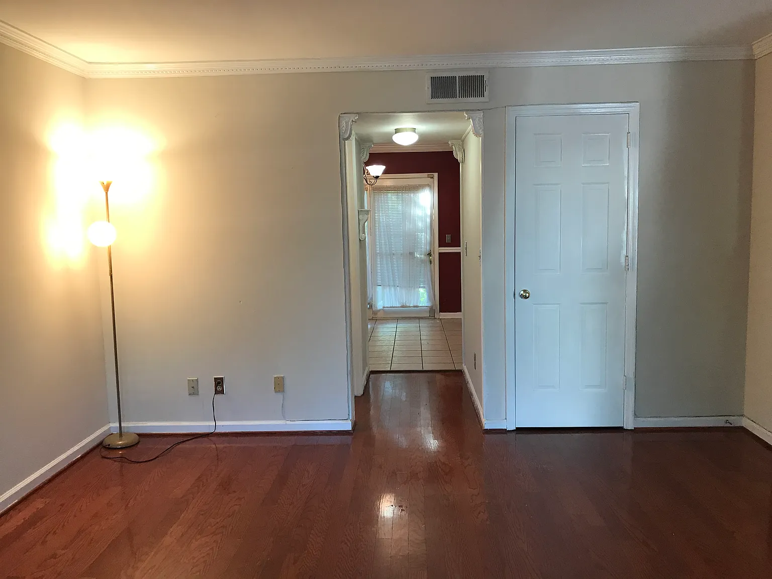 2 bed, 1.5 bath, 1200 sqft, $1,995 — Photo 4