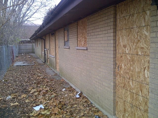 2nd image of 15943 S Laramie Ave