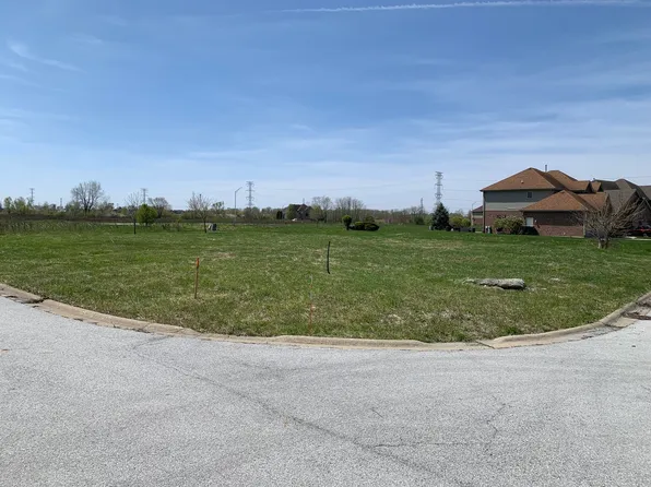 2137 Ambry Cir, Lynwood, IL 60411
