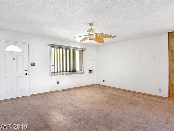 Entrance and family room