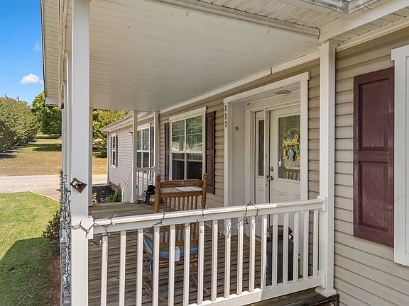 5th image of 111 Owens Dr