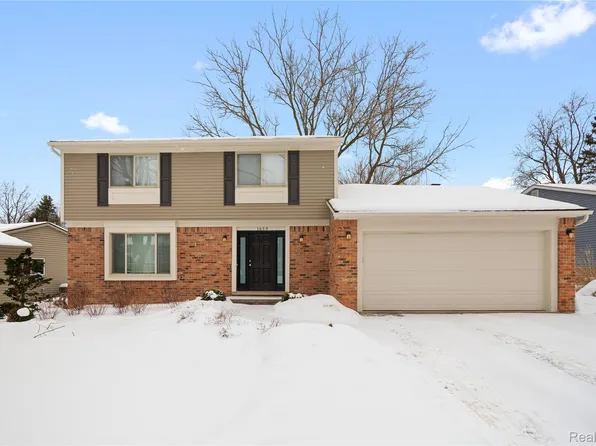 1659 Dennett Ln, Rochester Hills, MI 48307