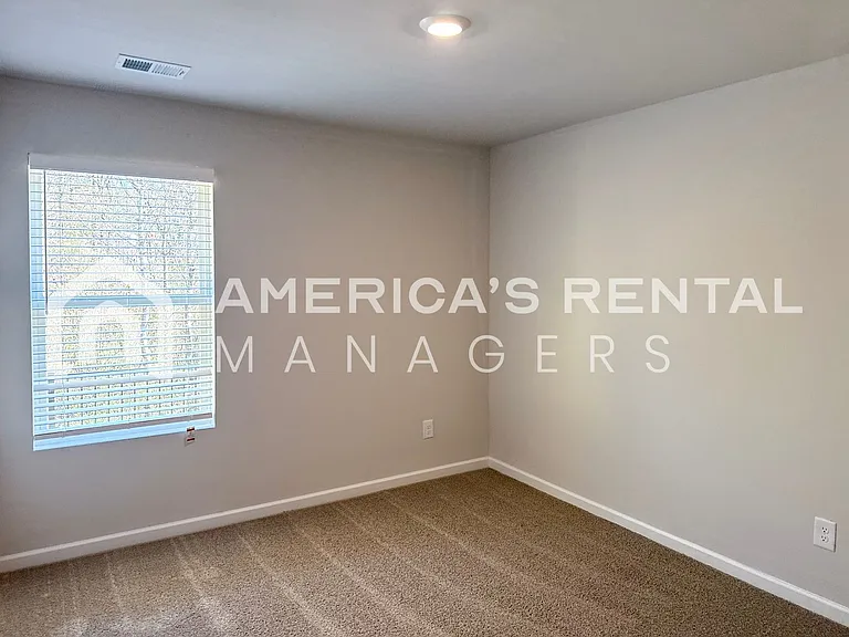 631 Antler Way — Photo 17