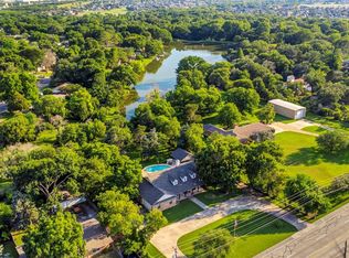 218 New Market Rd, Mesquite, TX 75149