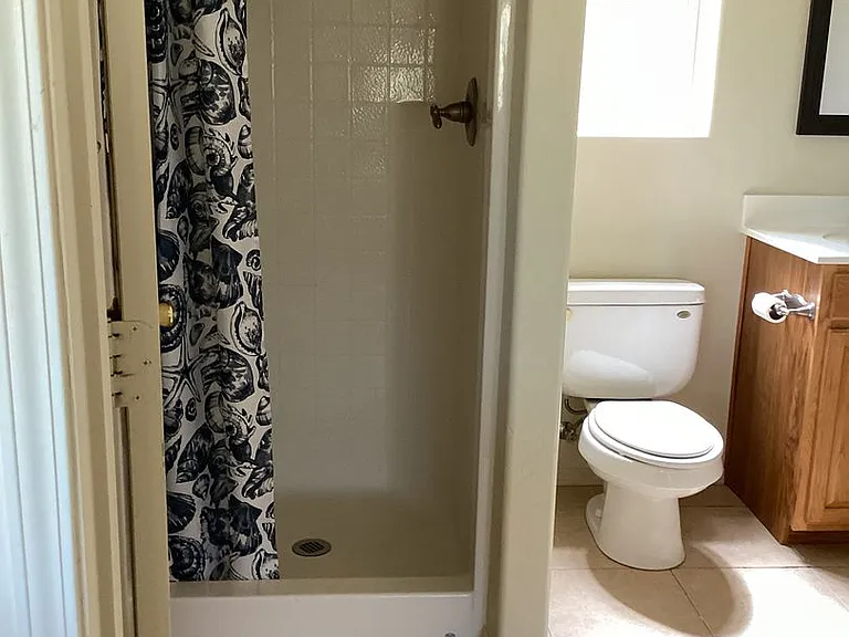 943 W Lookout Rd — Photo 14