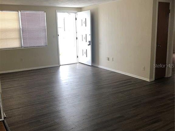 3rd image of 2621 Gretna Pl