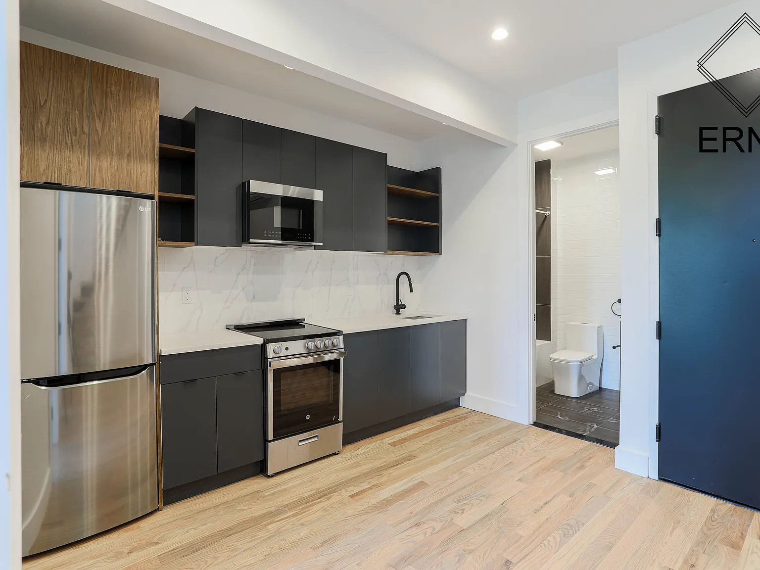 1626 Brooklyn Avenue — Photo 3