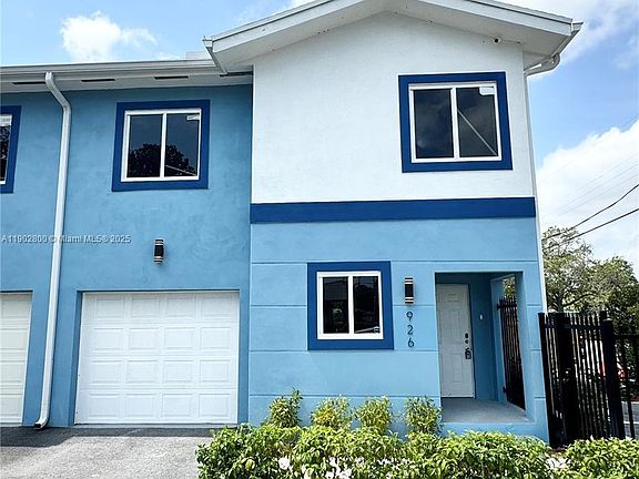 4th image of 926-932 NW 2nd St