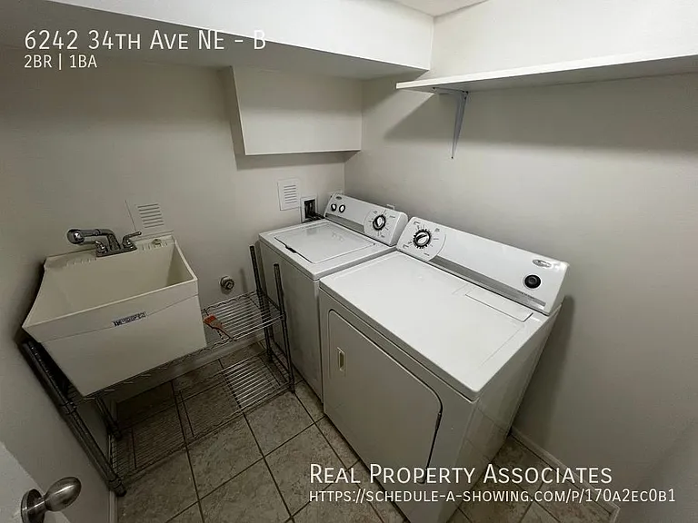 6242 34th Ave NE #B — Photo 9