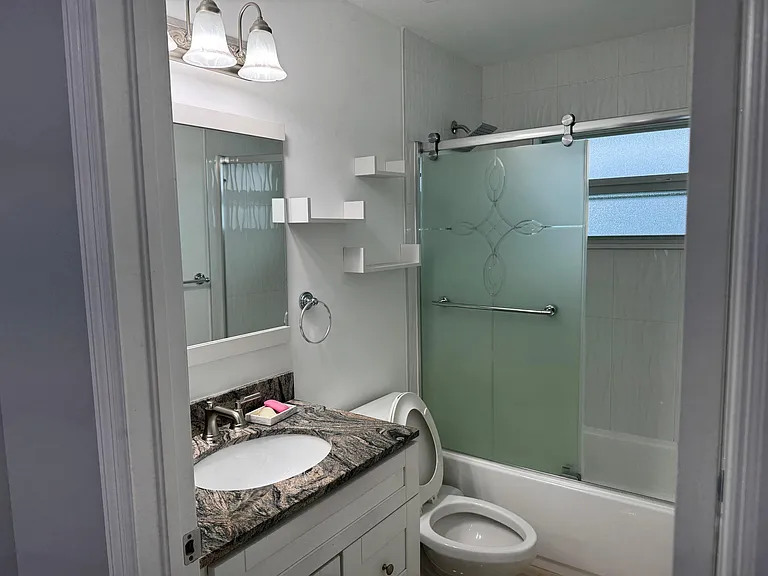 152 Swain Blvd — Photo 18