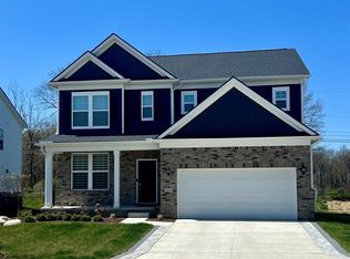 5003 Shoreham Cir, Clarkston, MI 48346
