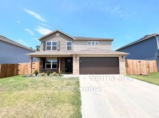 1720 Hermitage Dr, Centerton, AR 72719