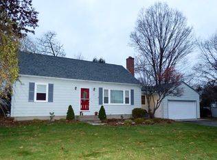 25 Simonds St, Ludlow, MA 01056