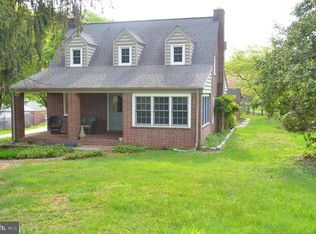 11907 Manor Rd, Glen Arm, MD 21057
