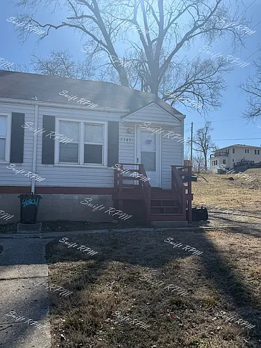 1147 Oakland Ave Photo 1