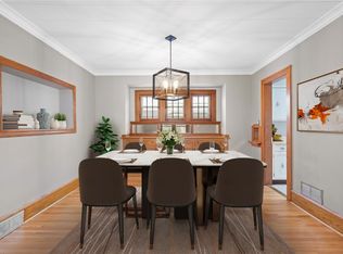 199 21st Ave SW, Cedar Rapids, IA 52404