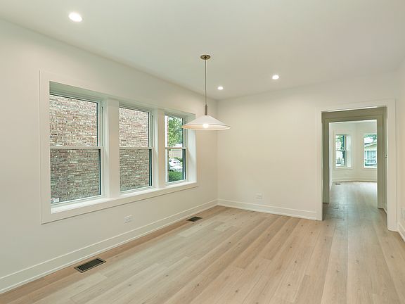 5th image of 8649 Saint Louis Ave #1