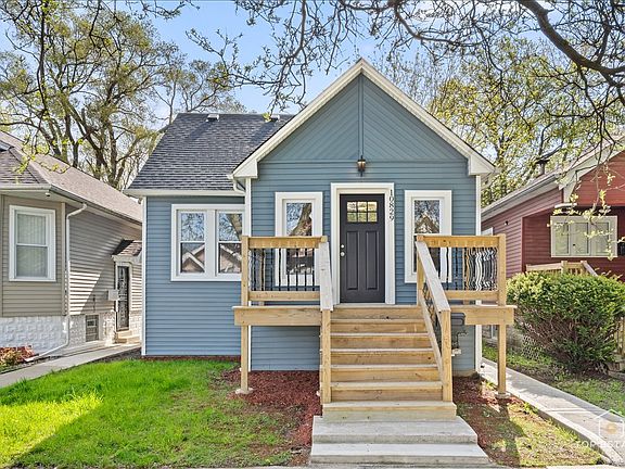 2nd image of 10829 S Eggleston Ave