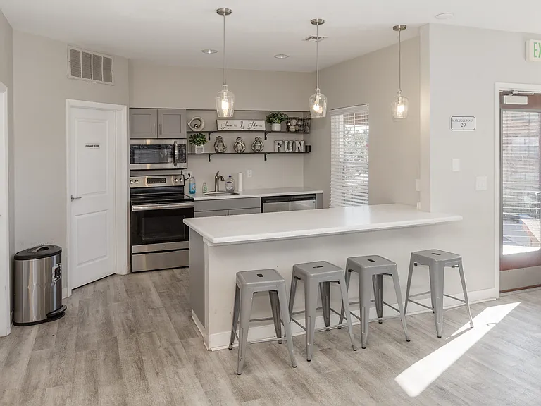 Winridge Apartments and Townhomes — Photo 34