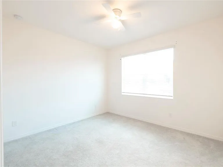 2203 Pigeon Plum Dr — Photo 17