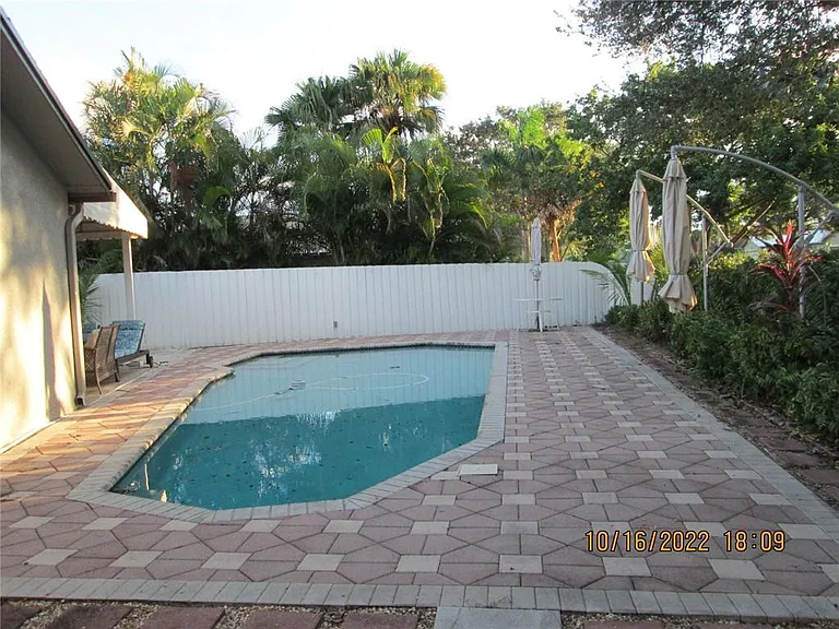 11538 SW 55th Ct — Photo 18