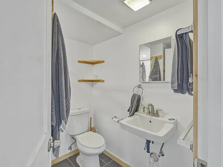 407 S 10th Ave #2 — Photo 35