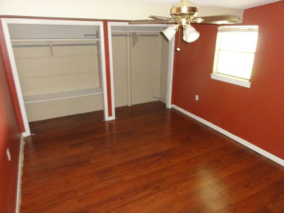 4th image of 110 Saint James St