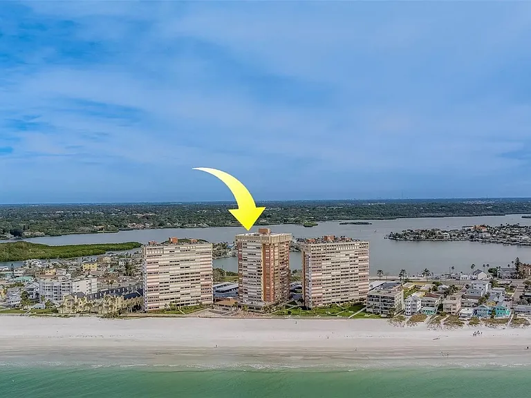 17920 Gulf Blvd #1606 — Photo 2