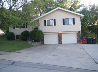 602 Laredo Rd, Papillion, NE 68046