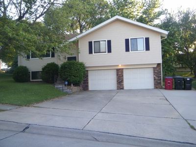 602 Laredo Rd, Papillion, NE, 68046