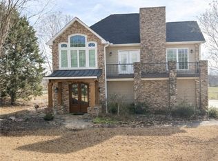 1730 Belle Shoals Rd, Pickens, SC 29671