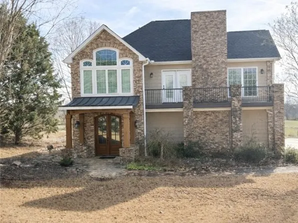 1730 Belle Shoals Rd, Pickens, SC 29671