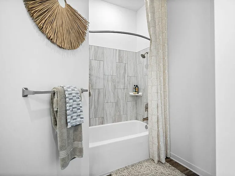 Canopy Park Apartments — Photo 35