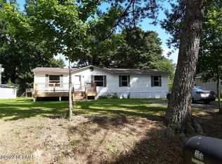 236 Wedgewood Dr, Moyock, NC 27958