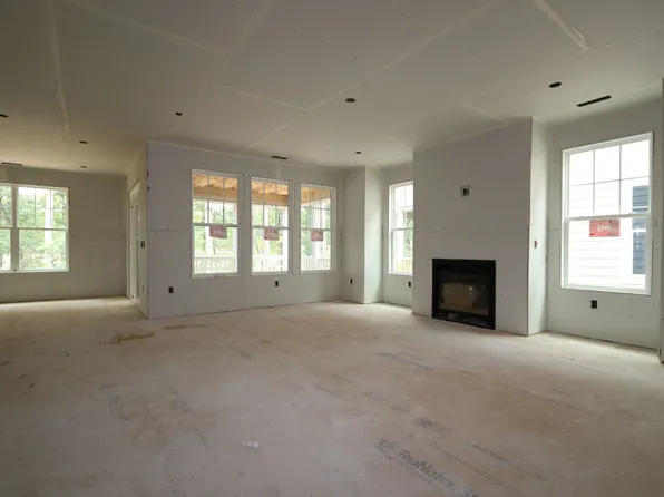 2328 Englemann Dr, Apex, NC 27502