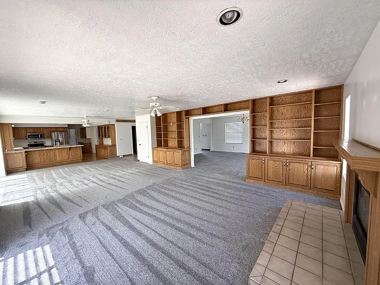 2506 W Grandview Dr — Photo 5
