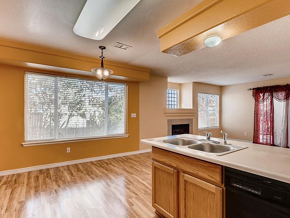 5th image of 21335 E 40th Ave