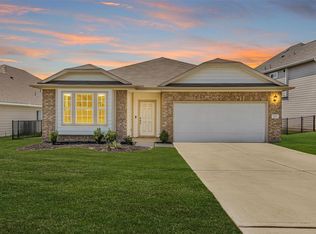 223 Shoreview Dr, Conroe, TX 77303