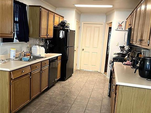 2nd image of 3022 Canaan Pl
