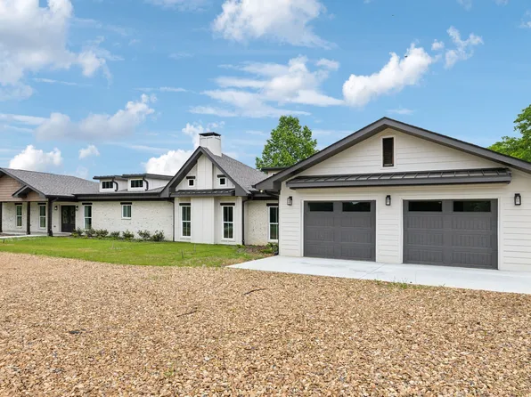 358 Coopertown Rd, Unionville, TN 37180