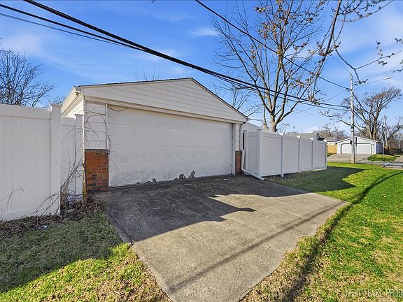 5th image of 1114 Brentwood Pl