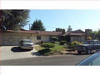 1st image of 20070 Edinburgh Dr