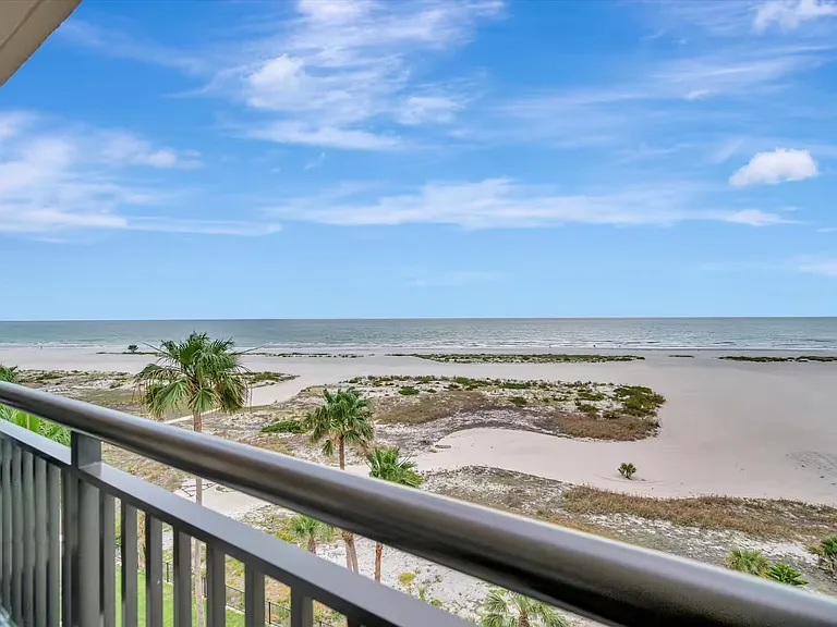 1270 Gulf Blvd — Photo 28