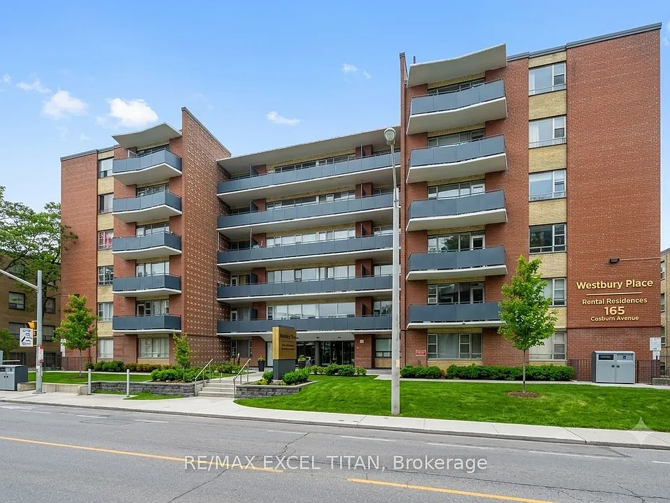 165 Cosburn Ave #301